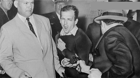 Lee Harvey Oswald Shot Live On TV - November 24, 1963