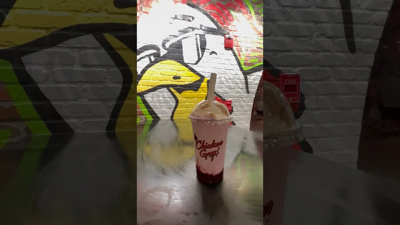 Chicken Guy shakes and bowls 🤩 @ Disney Springs #disneyworld #shorts #chickenguy