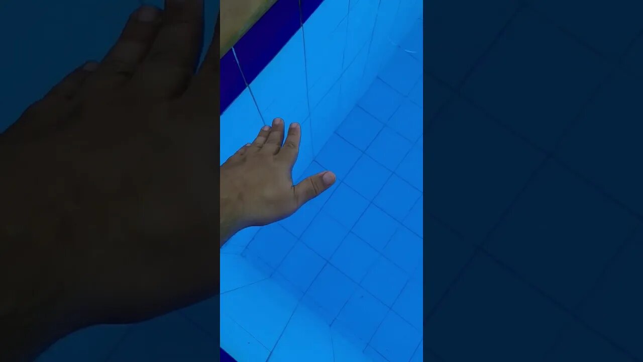precisa esvaziar a piscina um pouquinho não esqueça dos meses de estiagem...tá ok ?