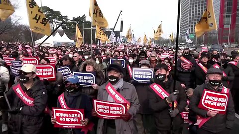 South Korea - Thousand doctors hold protest against Govt plans.