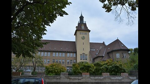 Tempelhof is a City in the German State of Berlin!