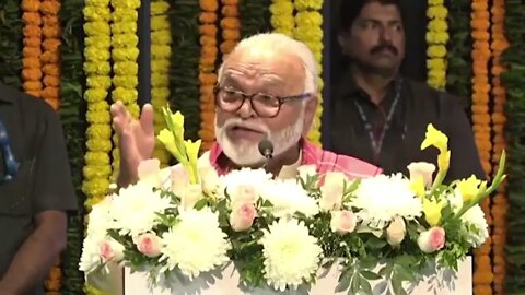 खा. शरद पवार साहेब यांच्या अभीष्टचिंतन सोहळ्यामध्ये नेते छगन भुजबळ यांनी उपस्थितांशी संवाद साध