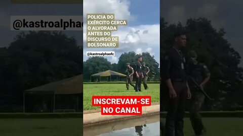 POLICIA DO EXERCITO CERCA O ALVORADA ANTES DO DISCURSO DE BOLSONARO EM BRASÍLIA #shorts #brasil