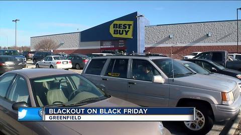 Black out during Black Friday shopping at Greenfield Best Buy
