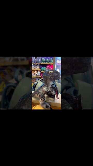 Welcome to Jurassic Park | Universal Studios New Plushy #universalstudios