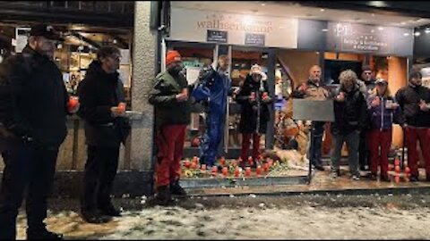 Freiheitstrychler in Brig vor dem Gefängnis & Mahnwache für die Familie Aufdenblatten in Zermatt