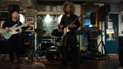 #LIVE #MUSIC Richard's Got The Blues | WEST LONDON |