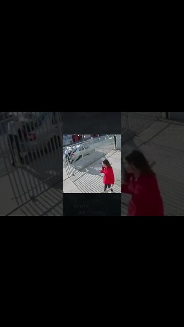 Idiots in cars #shorts #cars