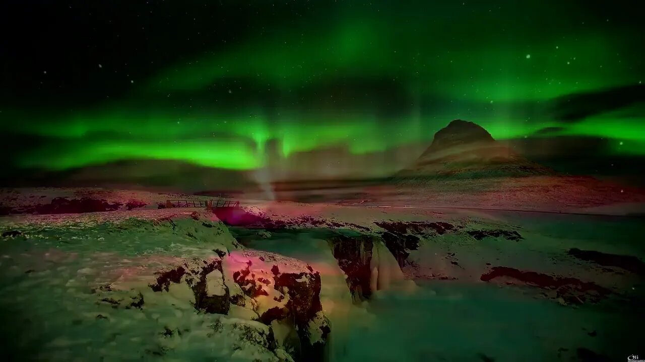 Aurora light.Facts abaut the Northern lights