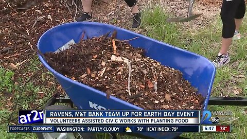 Ravens, M&T Bank team up for Earth Day event
