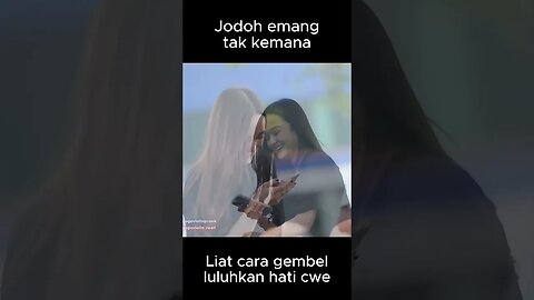 Jodoh emang tak kemana, liat cara gembel luluhkan hati cwe