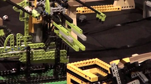 Lego Great Ball Contraption at legoWorld 2014 (2)