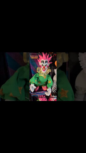 Returning back to the Spirit Halloween store!