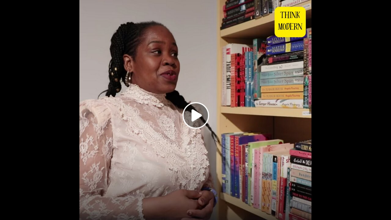 Ola Ronke Founded Free Black Women's Library to Amplify & Celebrate Black Voices