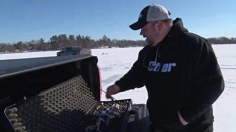 MidWest Outdoors TV Show #1705 - Tip of the Week on the Otter Sportsman’s Case