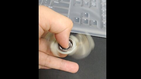 Fidget spinner made of bearings