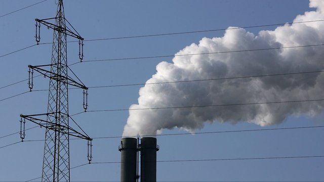 House Approves Non-Binding Measure Condemning Carbon Tax