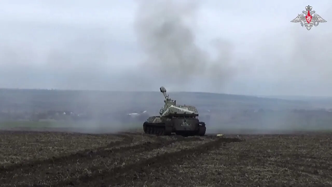 Russian 2S3 Akatsiya 152mm artillery units in the special military operation