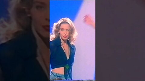 #kylie #wouldn't change a thing #shorts 1