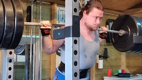 Easy 160 Kgs Squat Heavy Single.