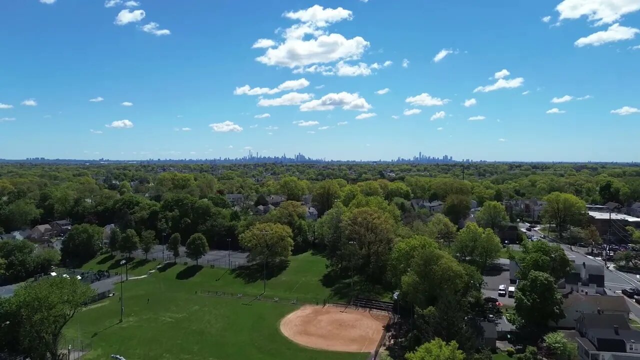 DJI mini 3 NYC From my backyard 4k