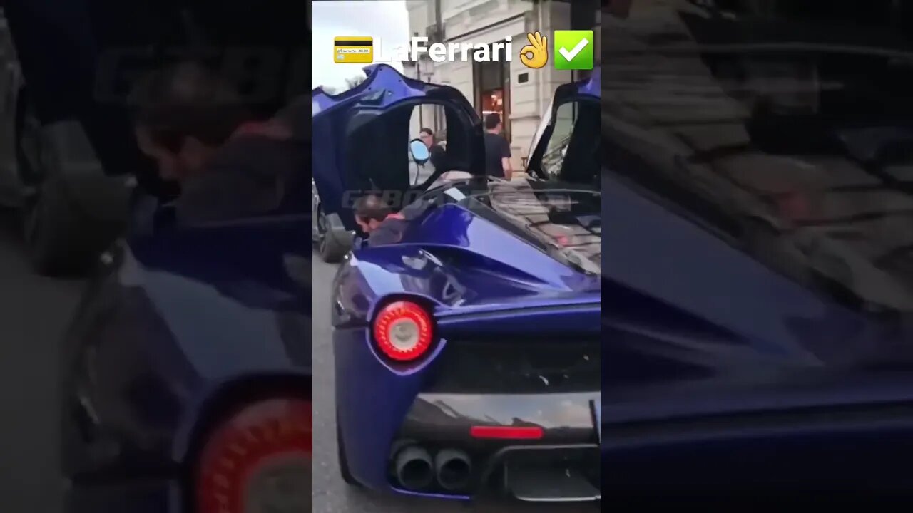 LaFerrari in blue looks great 🤩💳✅️ #laferrari #ferrari #v12