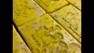 Making Lemon Parade Soap