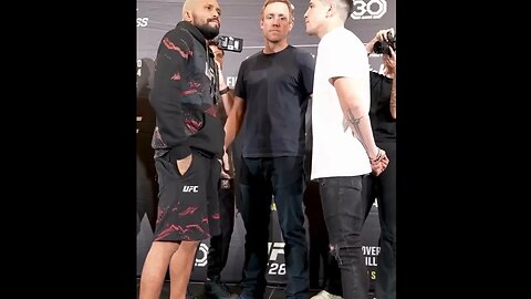 Deiveson Figueiredo & Brandon Moreno come face-to-face at the #UFC283 media day
