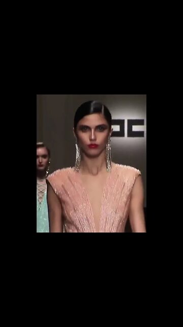 Elisabetta Franchi Spring/Summer 2017 Collection