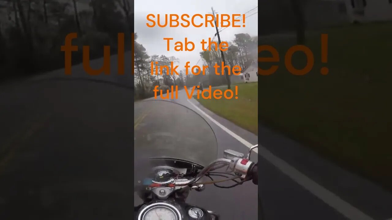 How to Stay Dry while Riding a Motorcycle in the Rain