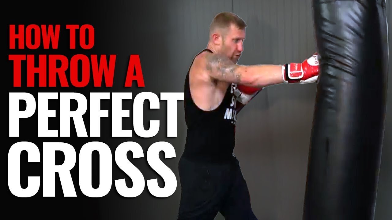 How to Throw the Perfect Cross (Right Hand / 2) in Boxing