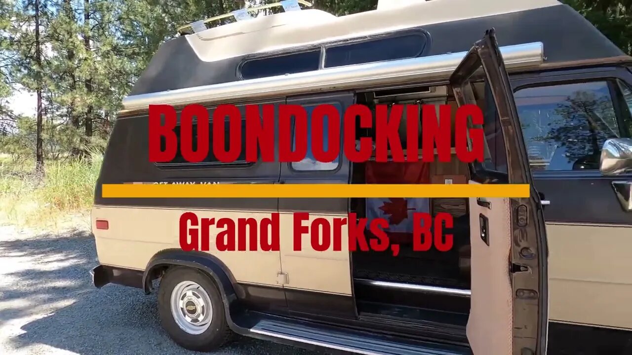 BOONDOCKING Before The Grand Forks GFI. International Ball Tournament.