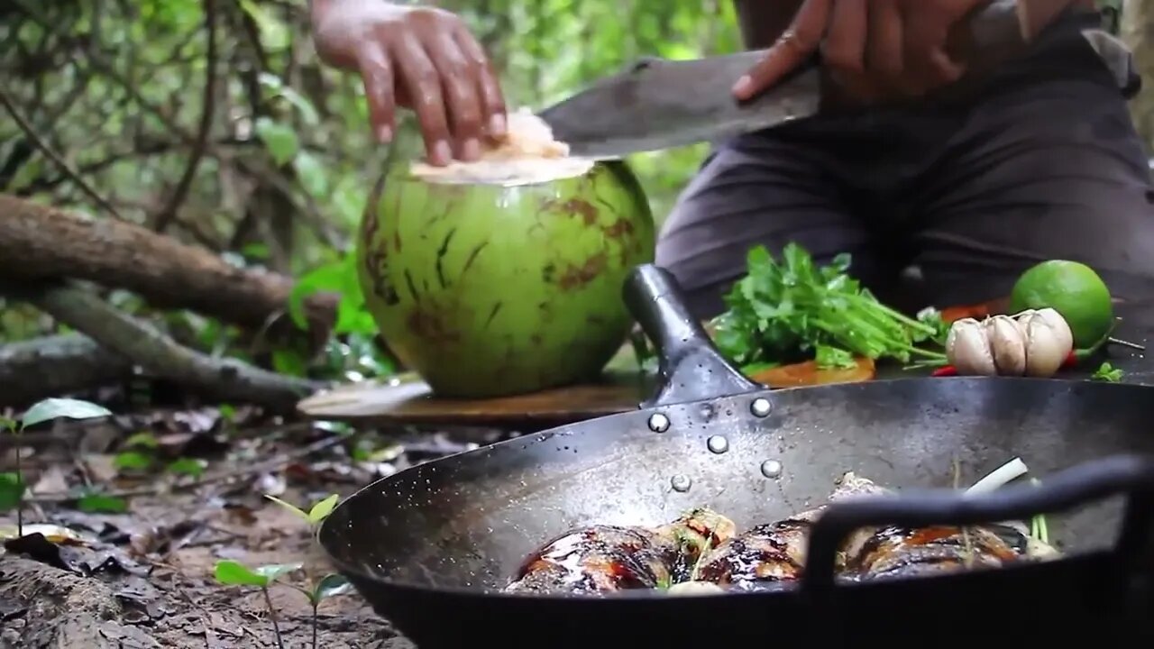 Cooking Coconut Chicken Leg Recipe eating so Yummy - Use Coconut water Cook Chicken Meat in Frn5 19