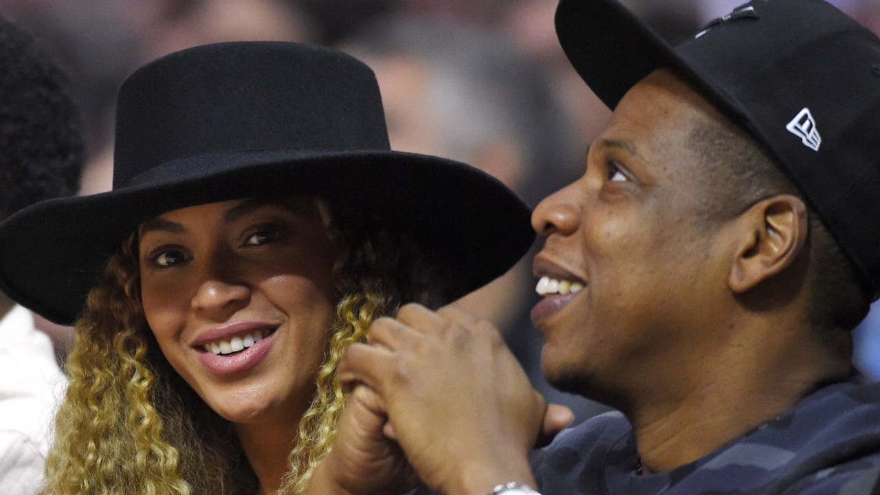 Beyoncé And Jay-Z Take A Stand For LGBTQ Rights At GLAAD Media Awards