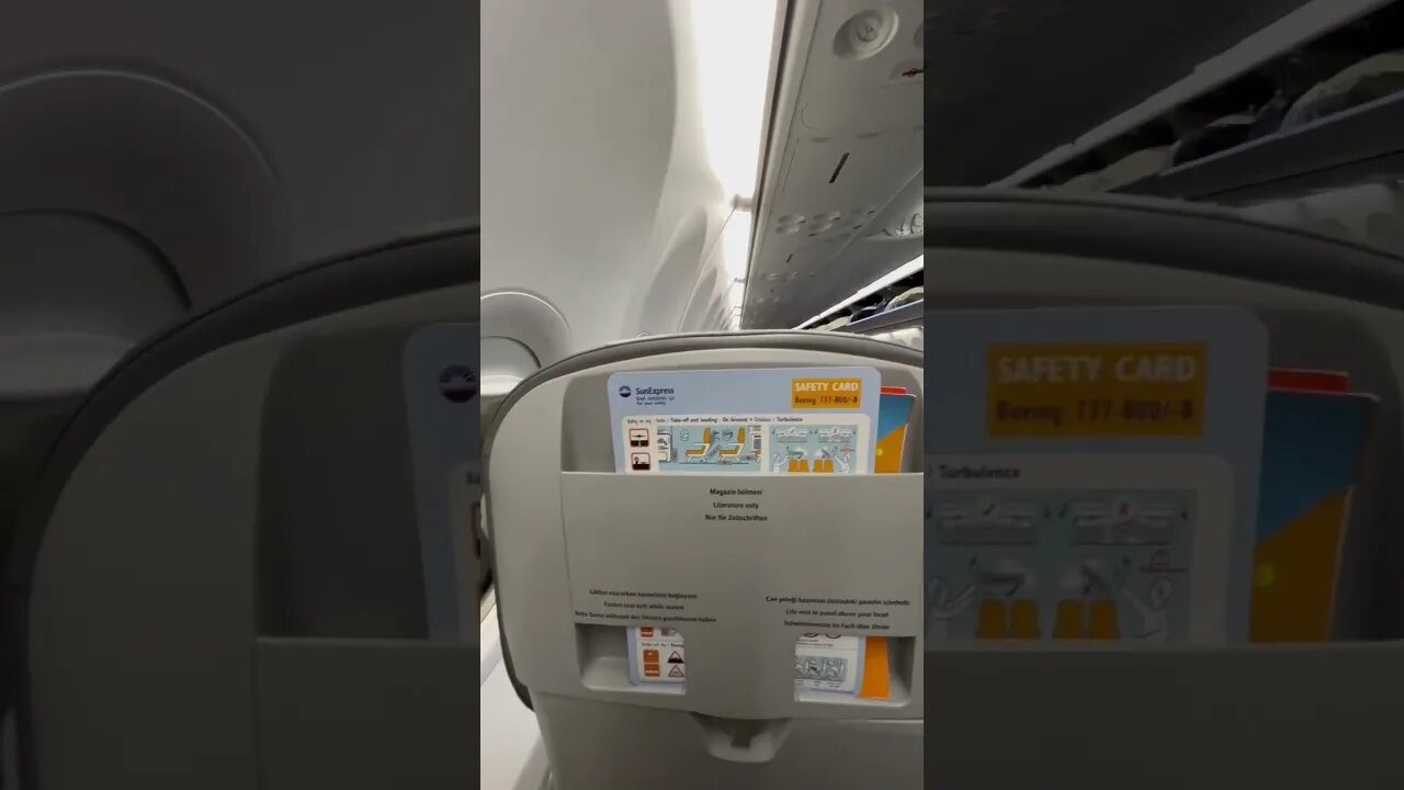 Sun Express Boeing 737-800