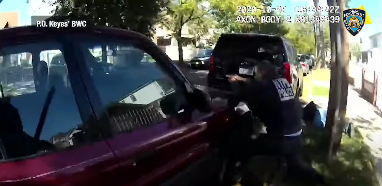 NYPD BODYCAMS: Officers Get Into Gunfight With Shooting Suspect In Queens