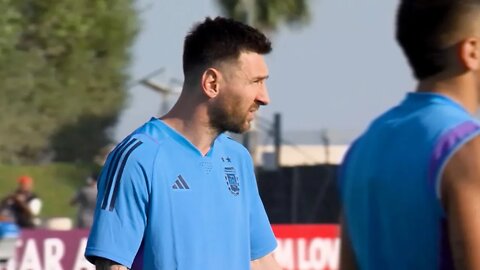 Messi trains with Argentina ahead of facing Saudi Arabia in World Cup opener