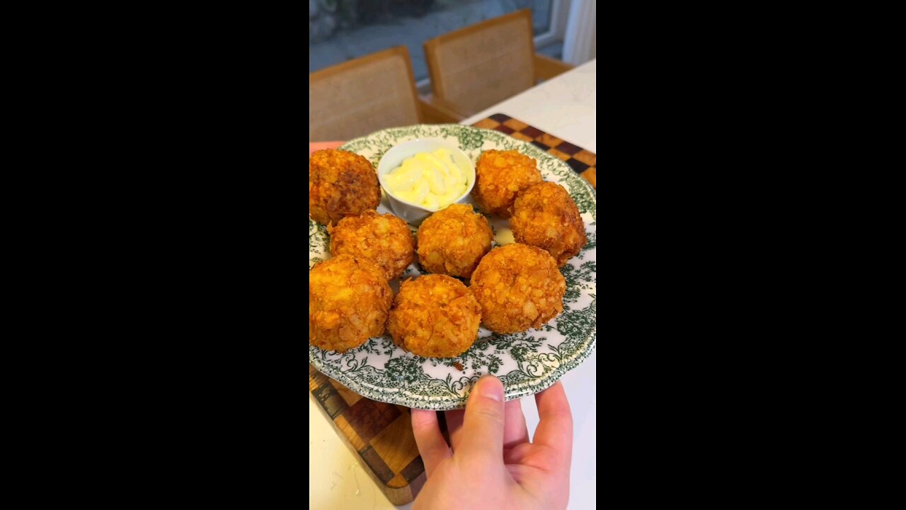 Potato chips and prawn balls