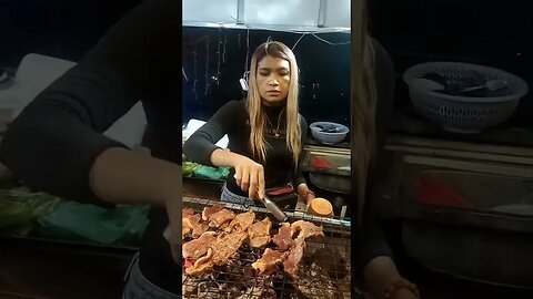 Beautiful ladies cooking delicious street food 🍲 #shorts