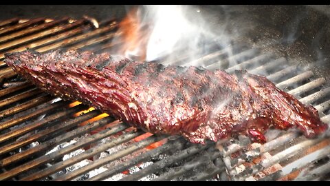 Hanger Steak on Weber Kettle