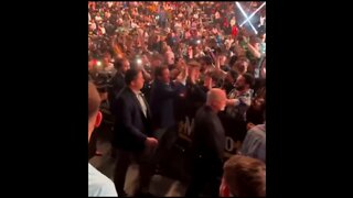 UFC Crowd Goes WILD For Gov Ron DeSantis