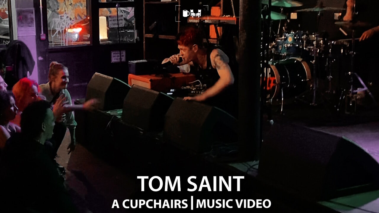 TOM SAINT live at New Cross Inn, London | Cupchairs.com