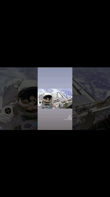 Show starts in 1 hour!!!