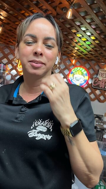 Pinareños de San Cristobal y Candelaria luchando en Hialeah con su Food Truck 🍔 #agonpa