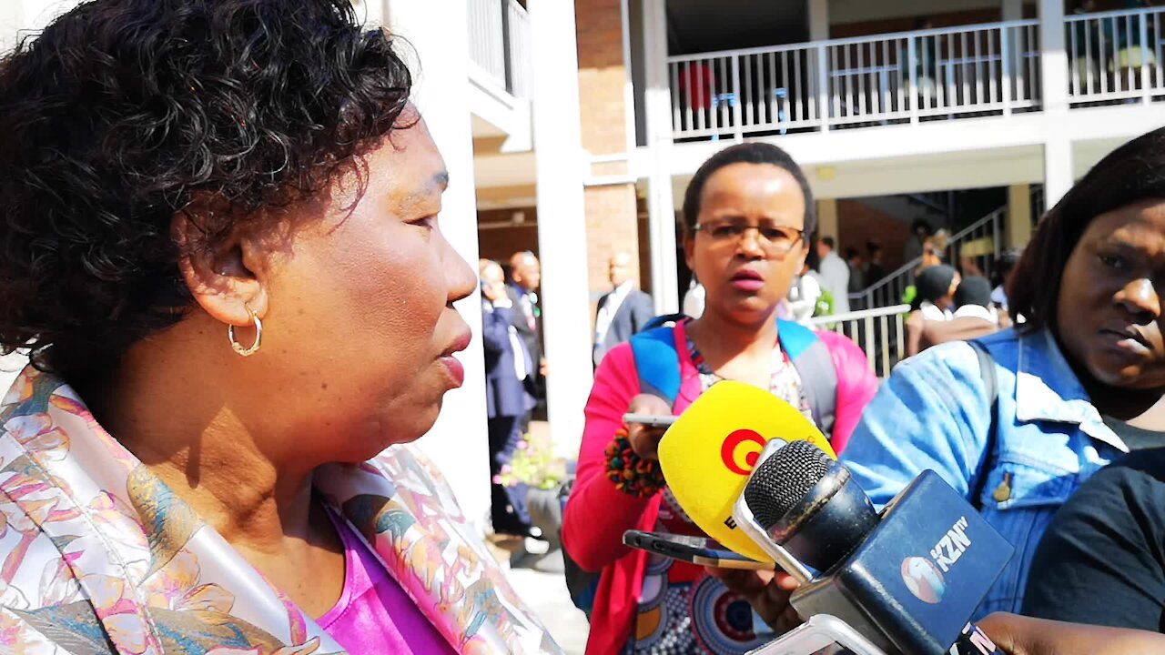 SOUTH AFRICA - Durban - Education pledge signing ceremony (Videos) (fda)