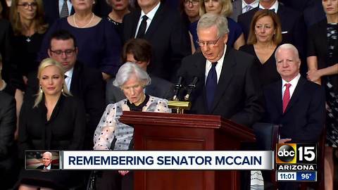 Public paying respects to Senator McCain in Washington DC