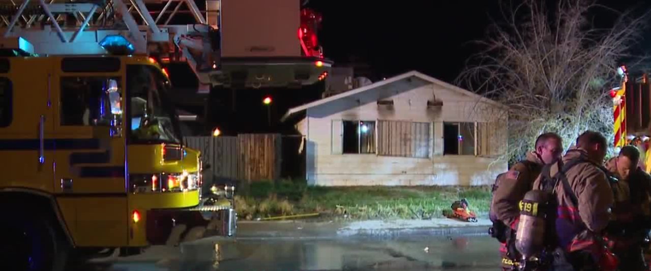 UPDATE: 2 people hospitalized in house fire near Nellis and Tropicana