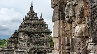 Astronauts in Space / Neil Armstrong / Java Island Indonesia Channeling