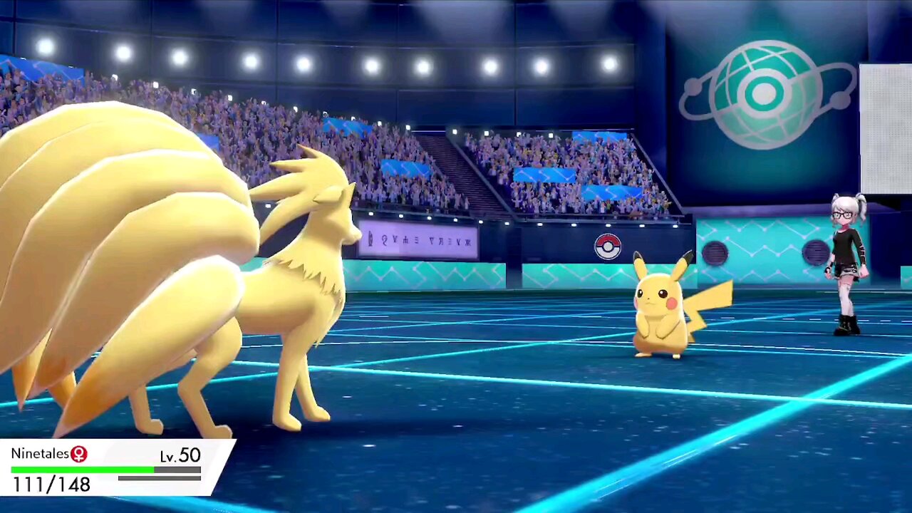 Ninetales Uses Fire Spin - Pokémon Shield 🛡 (Nintendo Switch)