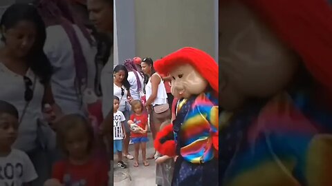 ALEGRIA DAS CRIANÇAS COM FOFÃO, CHAVES E PATATI DANÇANDO NO MINHOCÃO BOATE BH, LIKE